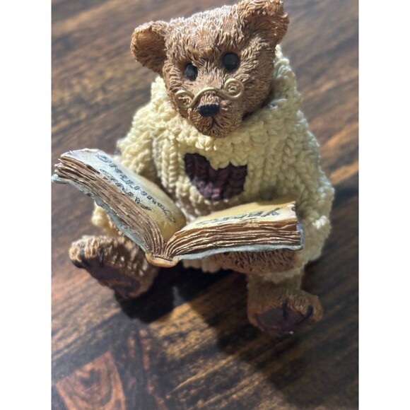 2004 Boyd’s Bear and Friends “Wilson…Thanks for the memories” Figurine - Picture 1 of 4